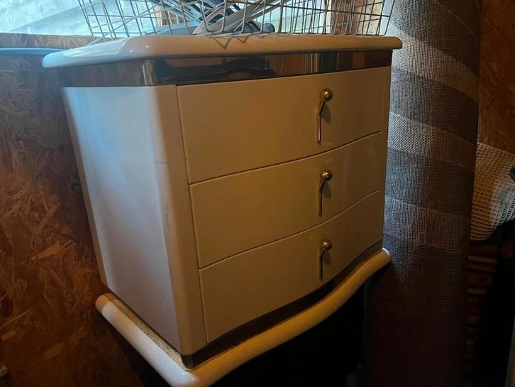 2 bedside tables, Huis en Inrichting, Slaapkamer | Nachtkastjes, Gebruikt, Minder dan 55 cm, 45 tot 65 cm, Overige materialen