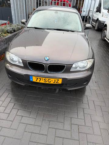 BMW 1-Serie 1.6 116I 2006 Bruin beschikbaar voor biedingen