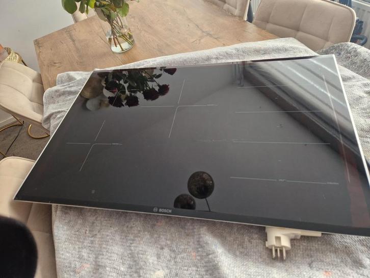 Bosch inductie kookplaat inbouw, Witgoed en Apparatuur, Kookplaten, Zo goed als nieuw, Inbouw, Inductie, 4 kookzones, Ophalen