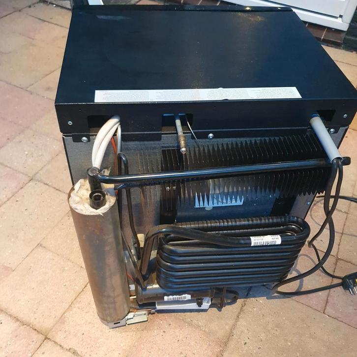 Nieuwe koelkast, Watersport en Boten, Accessoires en Onderhoud, Zo goed als nieuw, Kombuis en Sanitair, Ophalen of Verzenden