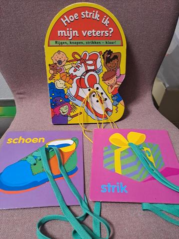 Hoe strik ik mijn veters? Leerboek + strikkaarten beschikbaar voor biedingen