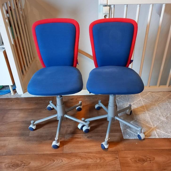 2 bureaustoelen kinderen, Huis en Inrichting, Bureaustoelen, Gebruikt, Bureaustoel, Blauw, Ophalen