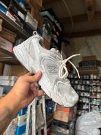 New Balance 530 Munsell White 41.5, Ophalen of Verzenden, Zo goed als nieuw, Wit, Sneakers of Gympen