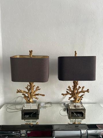 Set 2 tafel lampen  beschikbaar voor biedingen