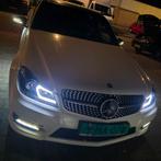 Mercedes C220 CDI AMG •Facelift Sedan• LED • Panodak • c63, Auto's, Automaat, Euro 5, Achterwielaandrijving, 1800 kg