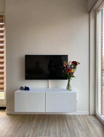 TV meubel Ikea Besta