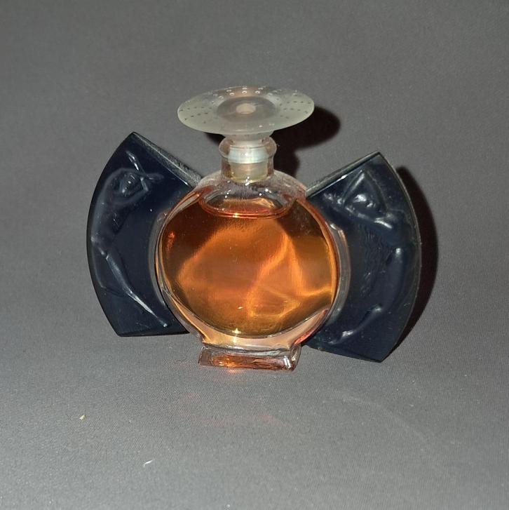 Luxe parfum mini - Lalique, Verzamelen, Parfumverzamelingen, Zo goed als nieuw, Miniatuur, Gevuld, Ophalen of Verzenden