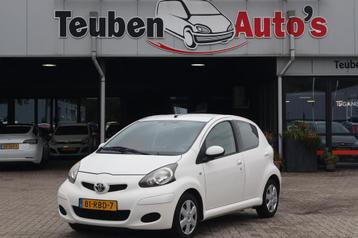 Toyota Aygo 1.0-12V Comfort Navigator Navigatie, Radio beschikbaar voor biedingen