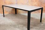 ZGANieuw fraaie Leolux Kalia design eettafel, Metaal, Leolux, Leolux, Design
