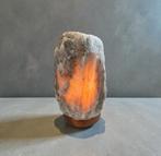 Himalaya Grijze Zoutlamp - Sfeervolle Verlichting, Ophalen of Verzenden, Minder dan 50 cm