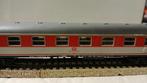 Märklin HO4091 Personenwagen met compartimenten oranje beige, Wisselstroom, Gebruikt, Wagon, Ophalen of Verzenden