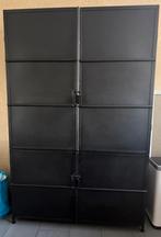 Industriële metalen kast - Stoer & Praktisch, Ophalen, 100 tot 150 cm, Metaal, 25 tot 50 cm