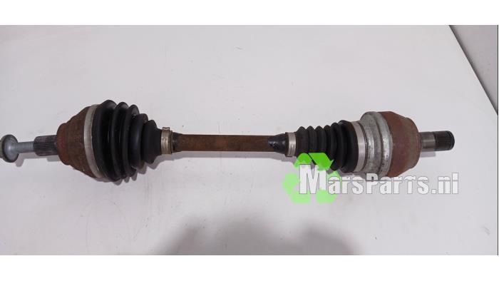 Aandrijfas links-voor van een Cupra Formentor, Auto-onderdelen, Remmen en Aandrijving, Seat, Gebruikt, 3 maanden garantie, Ophalen of Verzenden