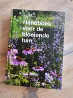 Boek Handboek voor de bloeiende tuin, Ophalen of Verzenden, Zo goed als nieuw