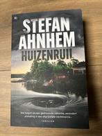 Stefan Ahnhem - Huizenruil in perfecte staat, Ophalen of Verzenden, Zo goed als nieuw, Stefan Ahnhem