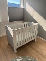 Ledikant TWF happy island grey inclusief matras, Ophalen, Zo goed als nieuw, Jongetje of Meisje