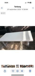 Salontafel  en twee leer stoelen, Huis en Inrichting, Tafels | Salontafels, 100 tot 150 cm, Zo goed als nieuw, Minder dan 50 cm