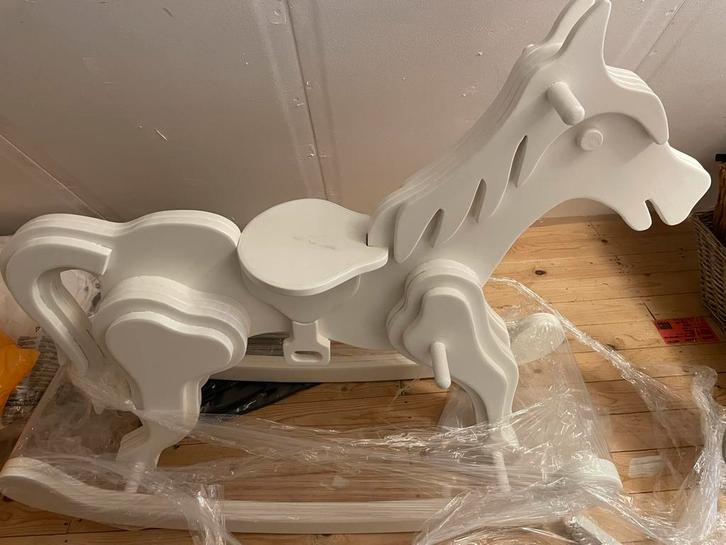 Nieuw degelijk hobbelpaard, Antiek en Kunst, Antiek | Speelgoed, Ophalen