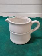 schenkkan aardewerk wit, Antiek en Kunst, Ophalen of Verzenden