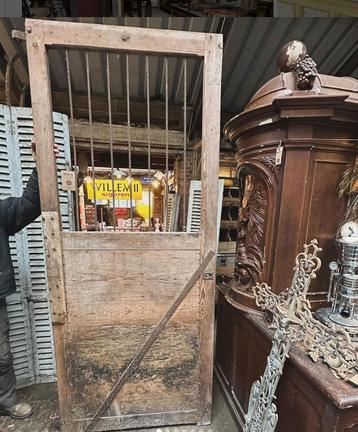 robuuste antieke oude deur deuren  houten patine loft  beschikbaar voor biedingen