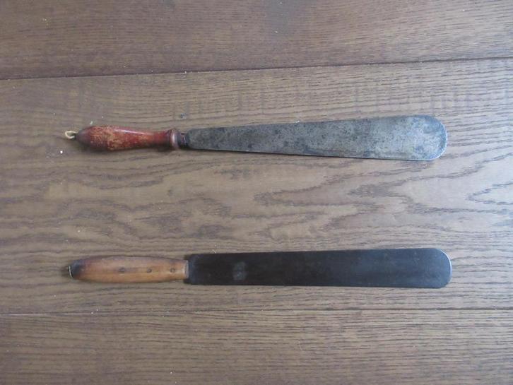 2 x oud glaceermes, Huis en Inrichting, Keuken | Bestek, Gebruikt, Los bestek, Ophalen of Verzenden