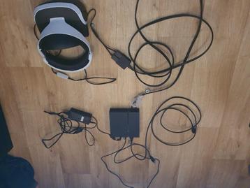 Ps4 vr headset, met accessoires en games beschikbaar voor biedingen