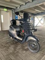 Vespa sprint 80cc, Fietsen en Brommers, Ophalen, Zo goed als nieuw