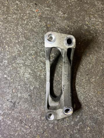 Volkswagen T5 2.5 aircopomp beugel 070260885A beschikbaar voor biedingen
