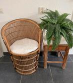 Rotan Pauwenstoel - Klein Model, Huis en Inrichting, Stoelen, Gebruikt, Bruin, Riet of Rotan, Ophalen of Verzenden