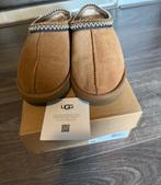 Zo goed als nieuwe UGG tasman model, Kleding | Dames, Schoenen, UGG, Bruin, Lage of Enkellaarzen, Ophalen of Verzenden