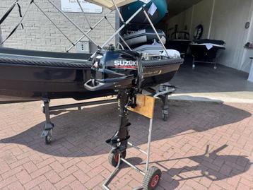 2x Suzuki 4/5pk buitenboordmotoren te koop beschikbaar voor biedingen