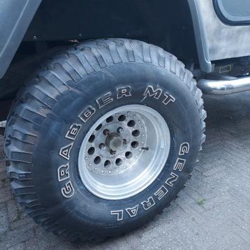 GENERAL GRABBER MT 35" x 12.50 x15 beschikbaar voor biedingen
