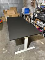 Bureau Zen (B200xD90) met pennenlade, Ophalen, In hoogte verstelbaar, Zo goed als nieuw, Bureau