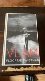 Vlam - Floortje Zwigtman, Boeken, Ophalen of Verzenden, Gelezen