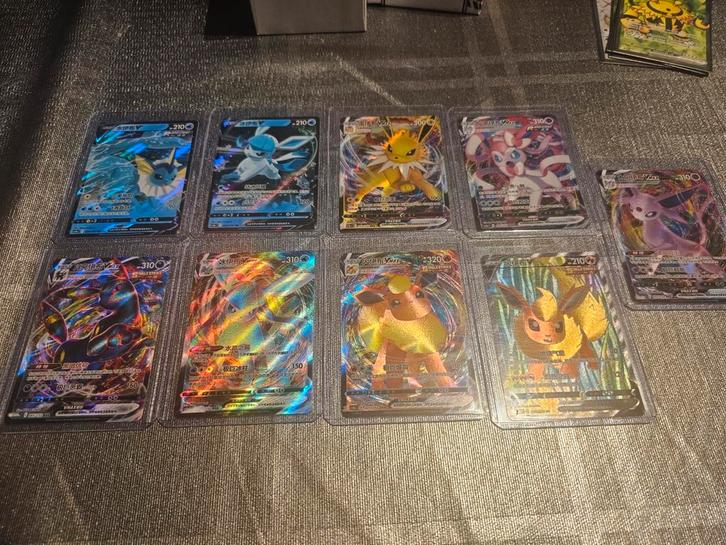 Lotje eeveelutions kaarten Chinees, Hobby en Vrije tijd, Verzamelkaartspellen | Pokémon, Zo goed als nieuw, Ophalen of Verzenden