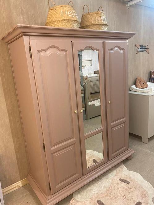 Kledingkast •Meauve• by Juffrouw Keast, Kinderen en Baby's, Kinderkamer | Commodes en Kasten, Zo goed als nieuw, Ophalen