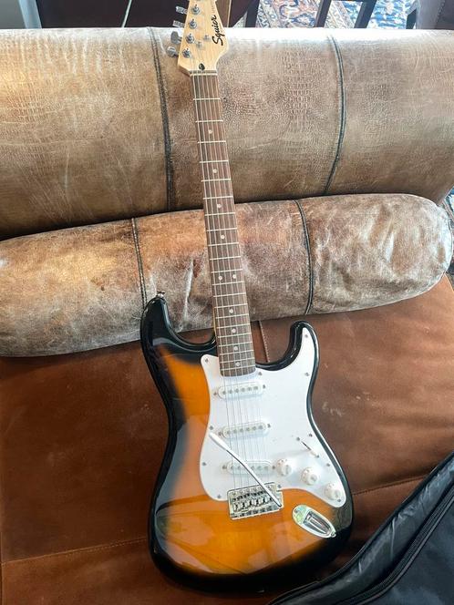 Fender Squire Stratocaster + versterker, Muziek en Instrumenten, Snaarinstrumenten | Gitaren | Elektrisch, Fender, Ophalen of Verzenden