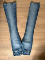 Lois jeans 30-32 NIEUW, Kleding | Dames, Spijkerbroeken en Jeans, Ophalen of Verzenden, Nieuw, Blauw, W30 - W32 (confectie 38/40)