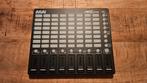 Akai APC Mini - MIDI Controller, Muziek en Instrumenten, Midi-apparatuur, Ophalen of Verzenden, Zo goed als nieuw
