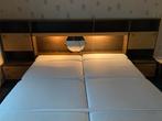 Bieden! Houten bed met kasten, Gebruikt, Beige, Tweepersoons, Ophalen of Verzenden