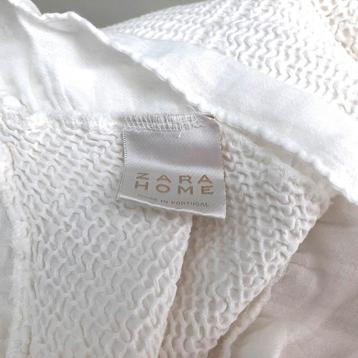 Witte katoenen sprei zara Home met volants beschikbaar voor biedingen
