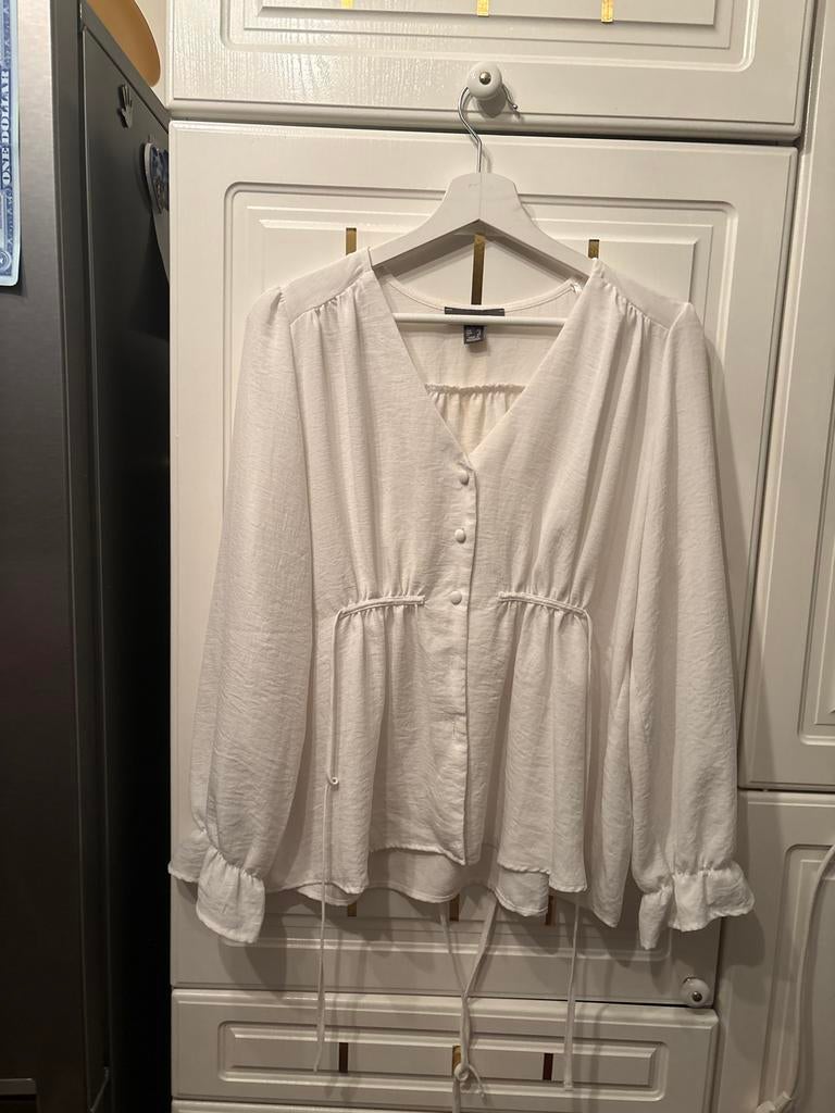 Witte blouse Primark maat M, Ophalen of Verzenden, Gedragen, Maat 38/40 (M), Wit