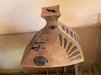 Keramiek vaas met Egyptische motieven Inez van Beek-Boshuis, Overige kleuren, Aardewerk of Porselein, Nieuw, Ophalen of Verzenden