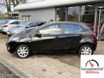Mazda 2 1.3 Cool SET WINTERBANDEN STOELVERW. AIRCO 5DRS, Auto's, Mazda, Voorwielaandrijving, Stof, Gebruikt, Zwart