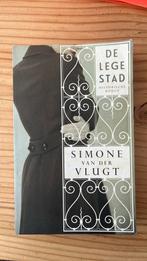 Simone van der Vlugt - De lege stad, Ophalen of Verzenden, Zo goed als nieuw, Simone van der Vlugt