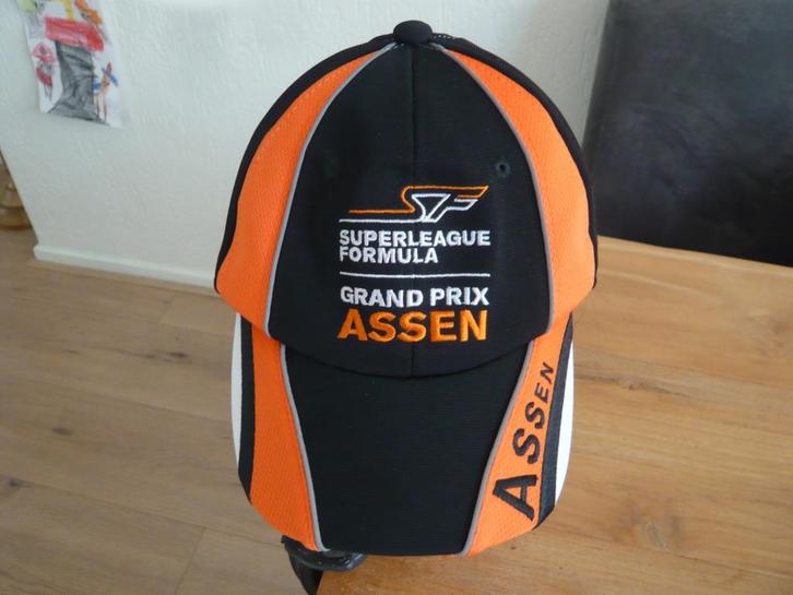 2x pet superleaque formula grand prix Assen, Verzamelen, Automerken, Motoren en Formule 1, Zo goed als nieuw, Motoren, Ophalen of Verzenden
