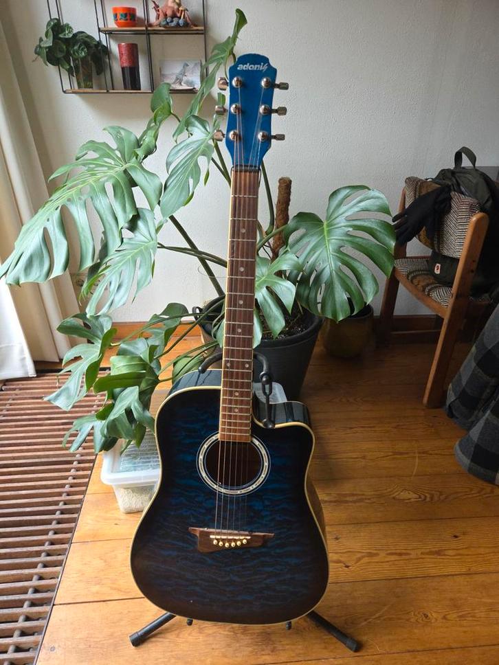 Adonis Western Gitaar - Versterkt, Muziek en Instrumenten, Snaarinstrumenten | Gitaren | Akoestisch, Gebruikt, Western- of Steelstringgitaar