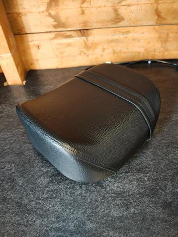 Duo seat beschikbaar voor biedingen