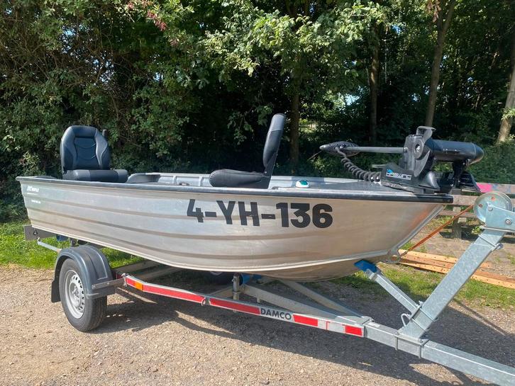 Kimple 370 aluminium visboot, Watersport en Boten, Hengelsport | Roofvissen, Zo goed als nieuw, Complete set, Ophalen