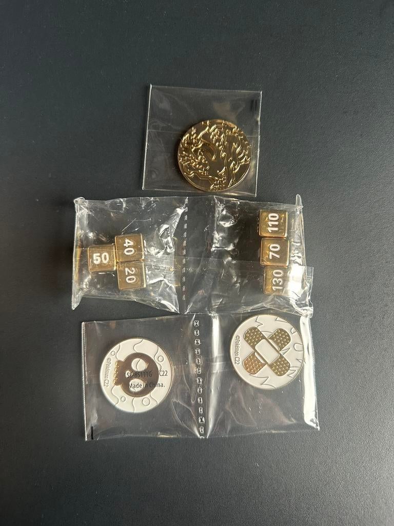 Pokemonkaarten dobbelsteenen en munten charizard upc, Ophalen of Verzenden, Nieuw, Losse kaart, Foil